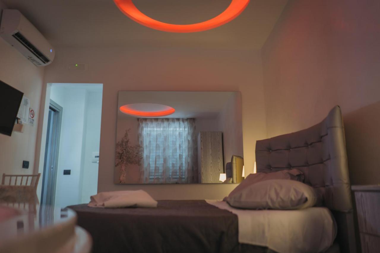 Dl Luxury B&B Naples Bilik gambar