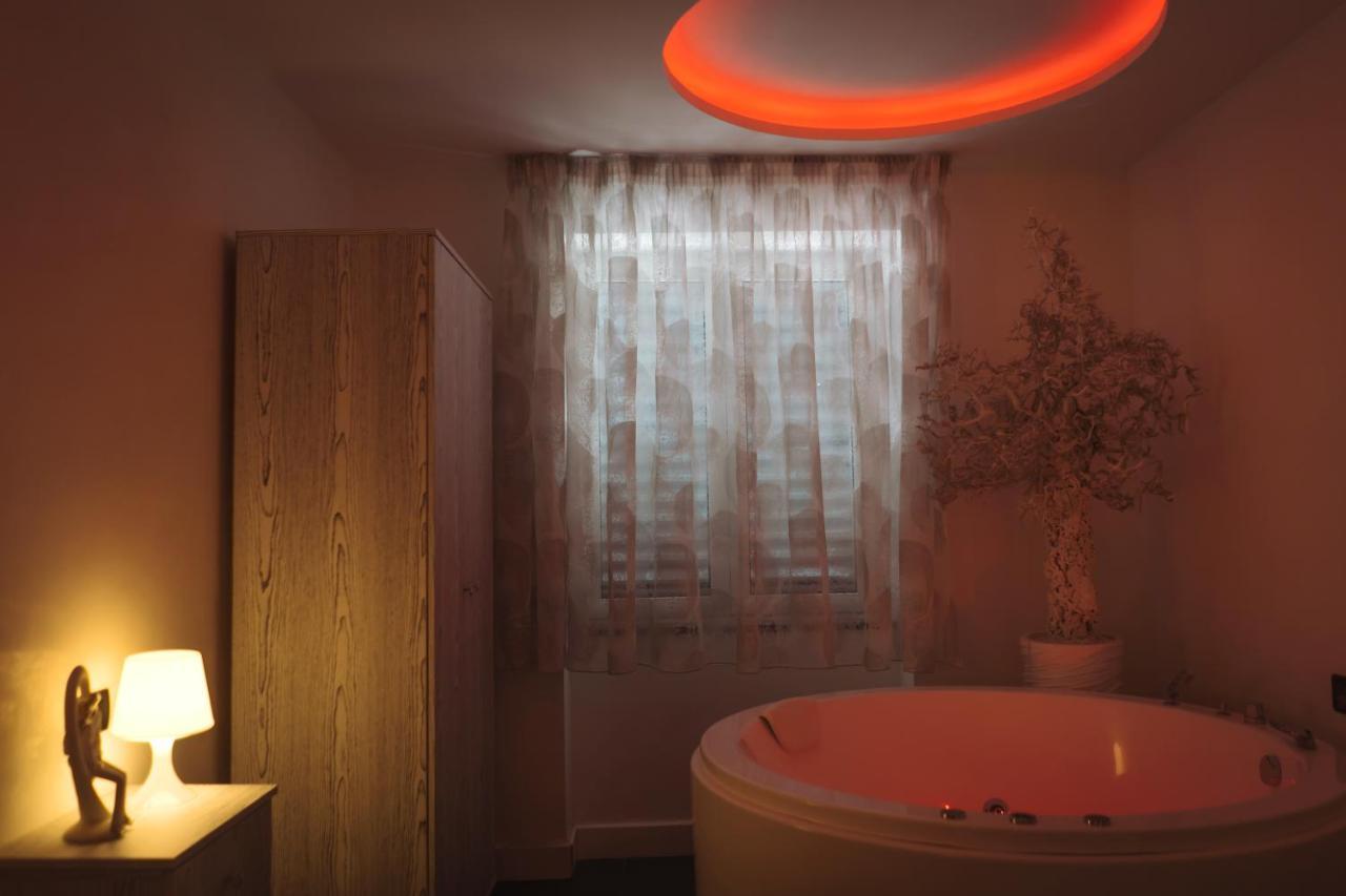 Dl Luxury B&B Naples Bilik gambar